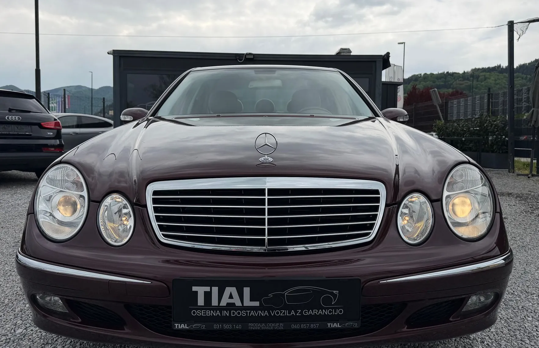 Zunanja slika - Mercedes-Benz E-Razred - E 280 CDI ELEGANCE-PREVOZENIH SAMO 64.000KM - 2