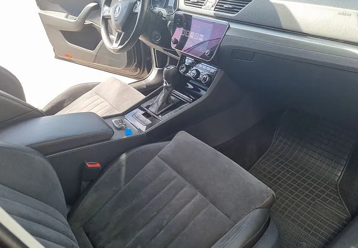 Zunanja slika - Škoda Superb - Combi 2.0 TDI Style DSG ACC.LANE ASS... - 8