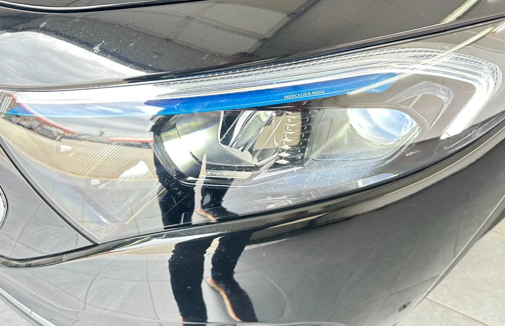 Zunanja slika - Mercedes-Benz EQA - 250 Business.KAMERA.NAVI.USNJE.LED.SAMO 57.590 KM - 13