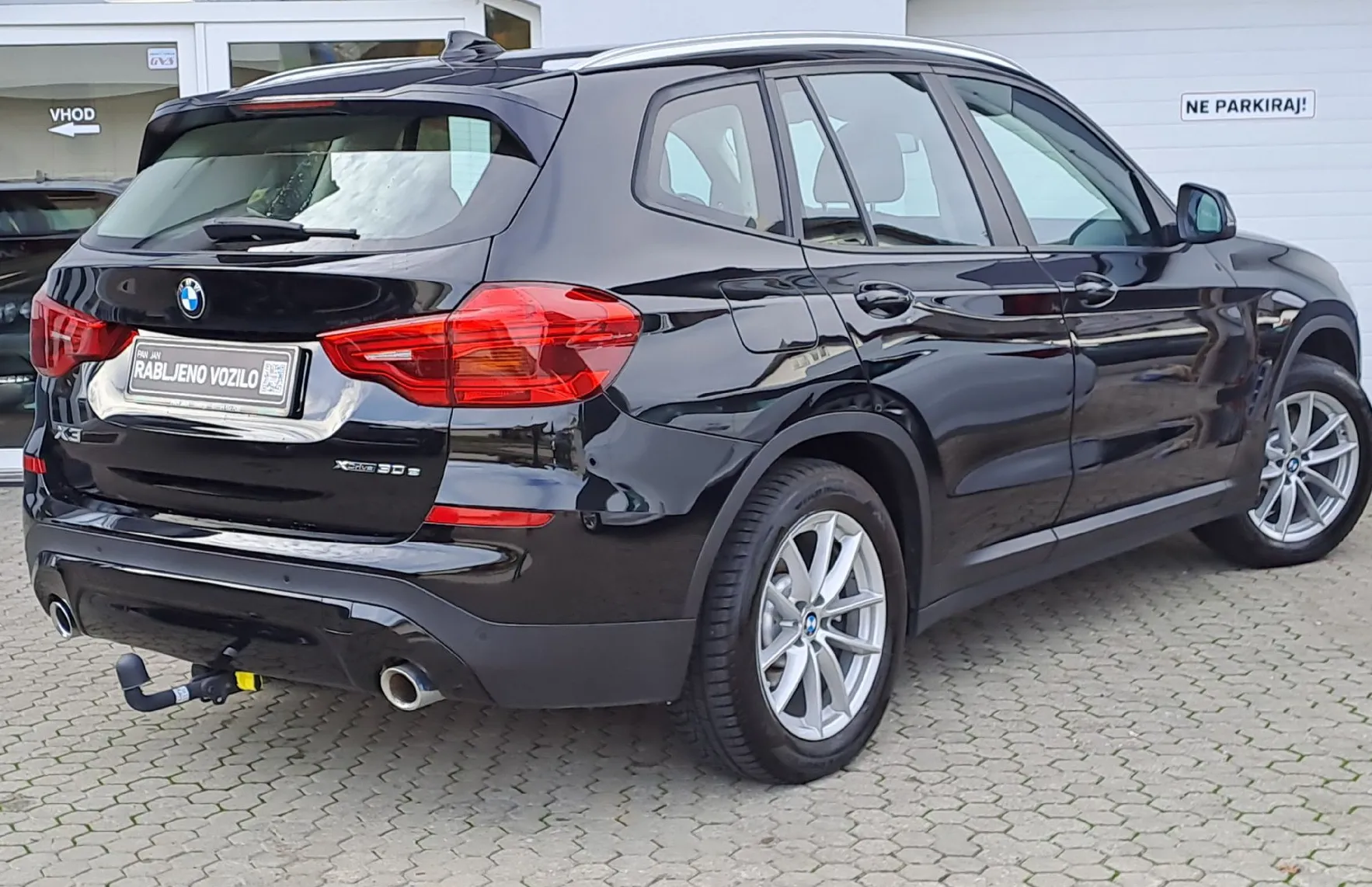 Zunanja slika - BMW X3 - serija : xDrive30e  AT - 3