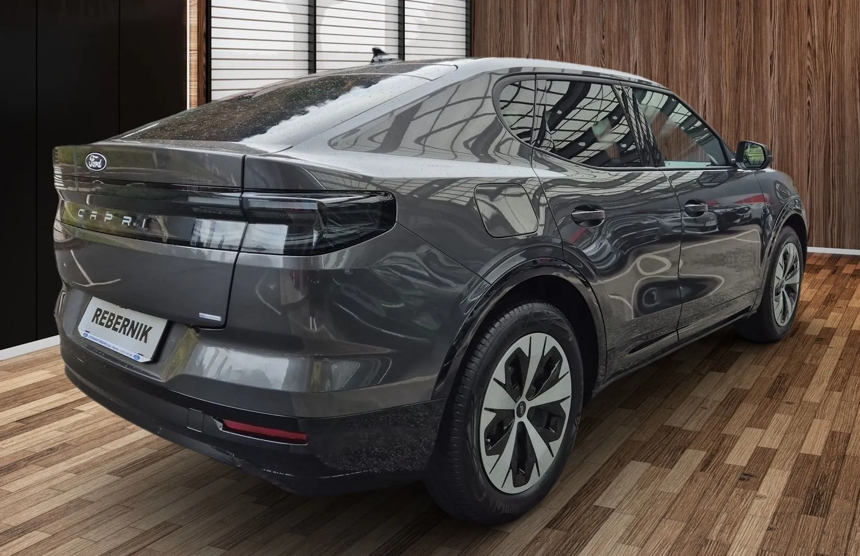 Zunanja slika - Ford Capri - Style 52kWh 170PS-NA ZALOGI-DOBAVA TAKOJ - 4