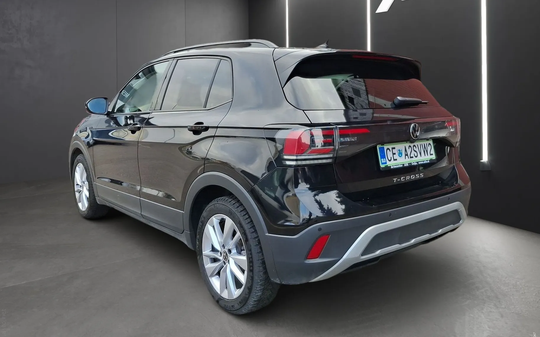 Zunanja slika - Volkswagen T-Cross - 1.0 TSI 4ALL 115KM - 4