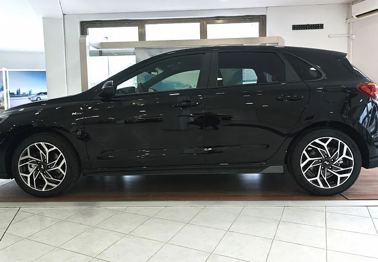 Zunanja slika - Hyundai i30 - 1.6 T-GDI PREMIUM N-LINE-REZ.K-SMART-APPLE-VIDEO - 3