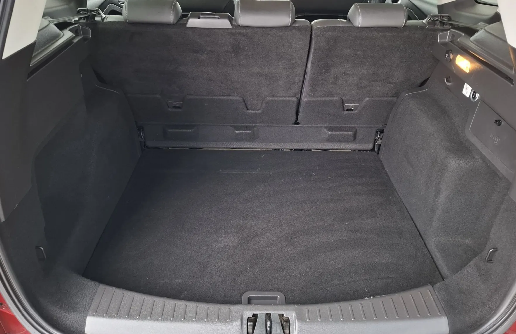 Zunanja slika - Ford Kuga - 2.0 TDCi 110kW AWD AVTOMATIK + SERVISNA KNJIGA - 12