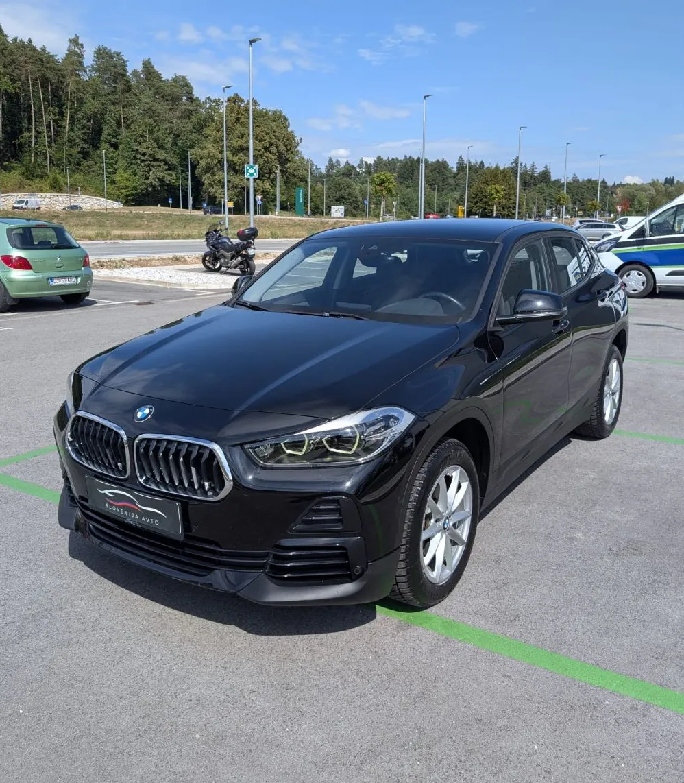 Zunanja slika - BMW X2 - serija : sDrive18d Advantage|FuLED|el.prtljažnik|2xPDC+kamera - 1
