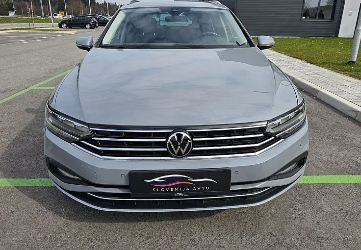 Zunanja slika - VW Passat - Variant 2.0 TDI 150 Sportline DSG|fuLED|ACC|2xPDC|NAVI|ASS - 2