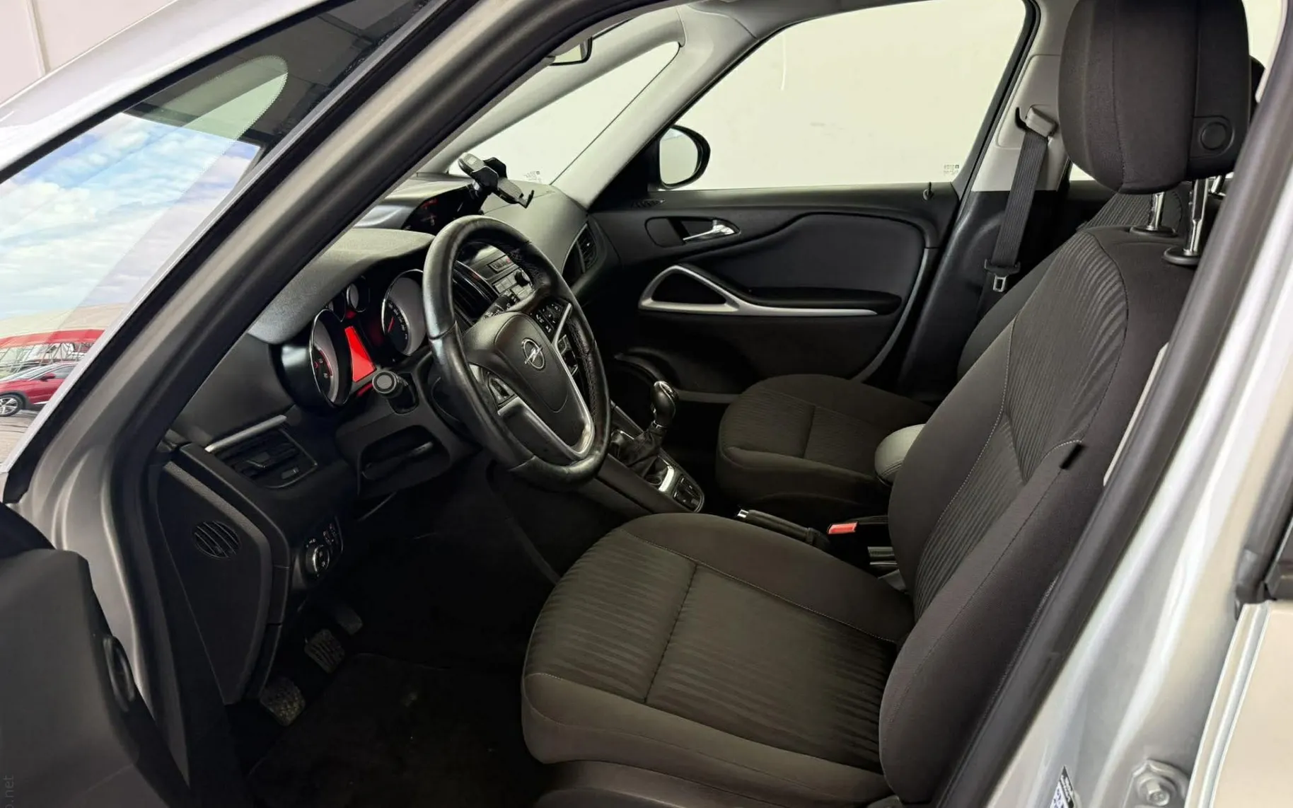 Zunanja slika - Opel Zafira - Opel  1.4 TURBO 103KW.NEMŠKI.NAVI.7 SEDEŽEV. - 10