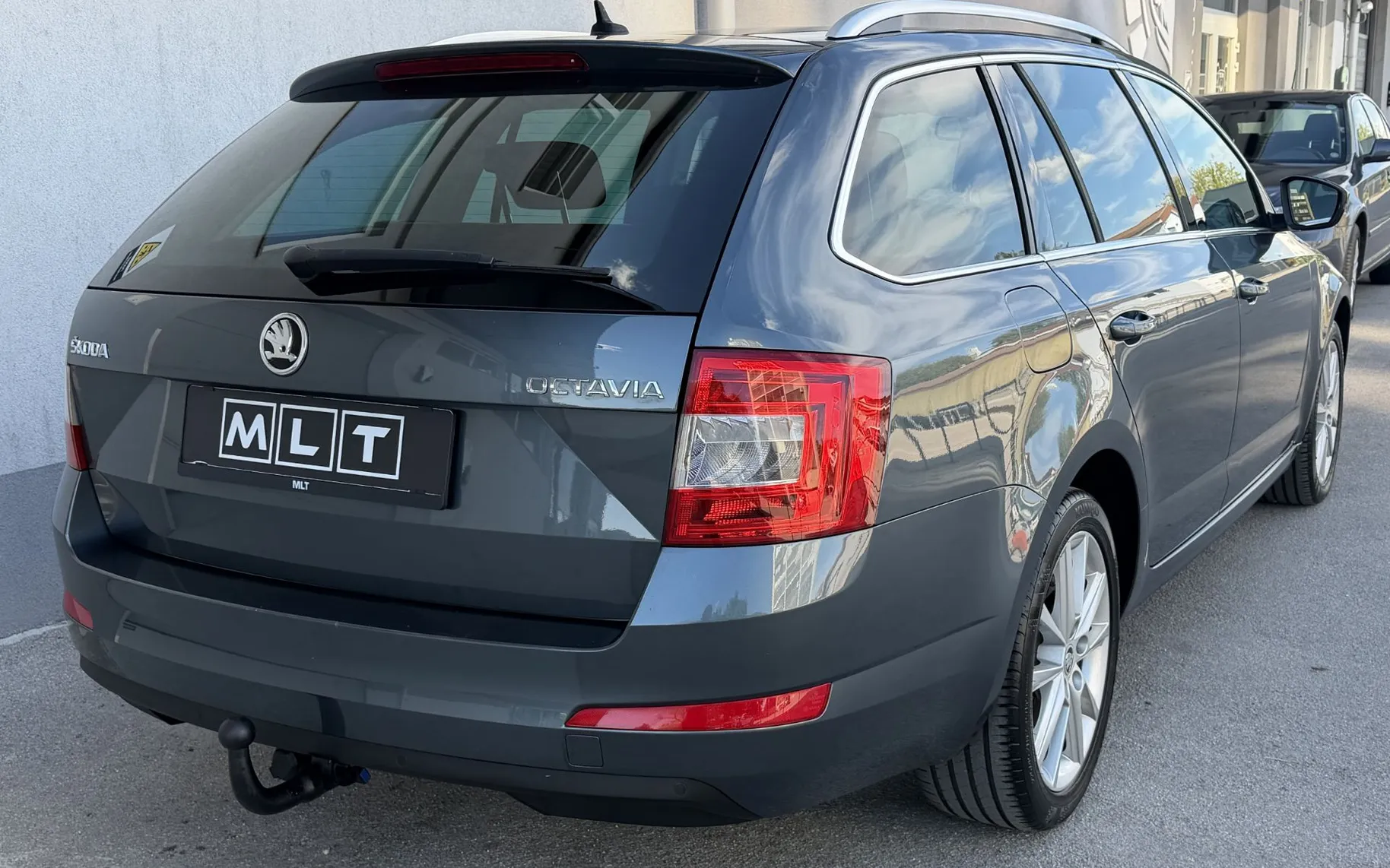 Zunanja slika - Škoda Octavia - Combi 1,6 TDI Easy - 6