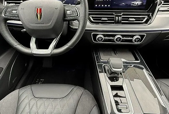 Zunanja slika - Hongqi HS5 - 2.0T 4WD Avt. LUXURY - 9