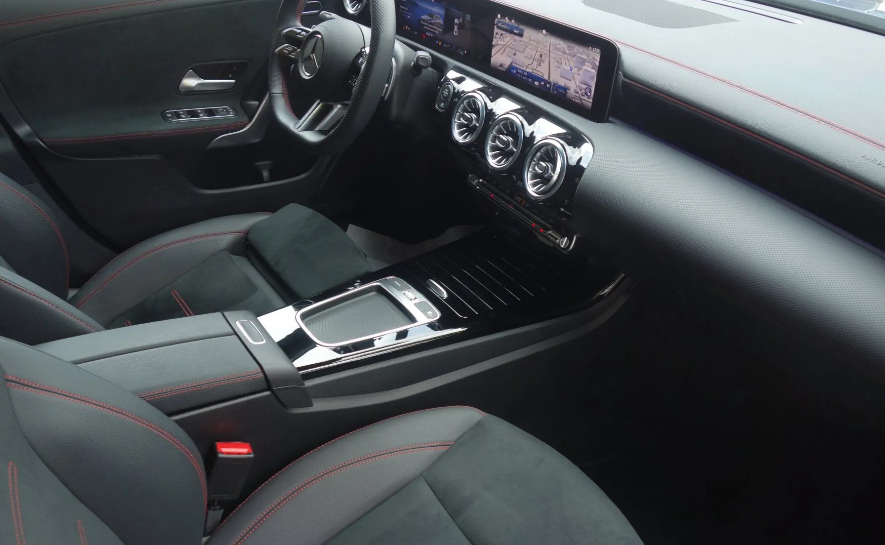 Zunanja slika - Mercedes-Benz CLA-Razred - 200 d AMG Line - 7