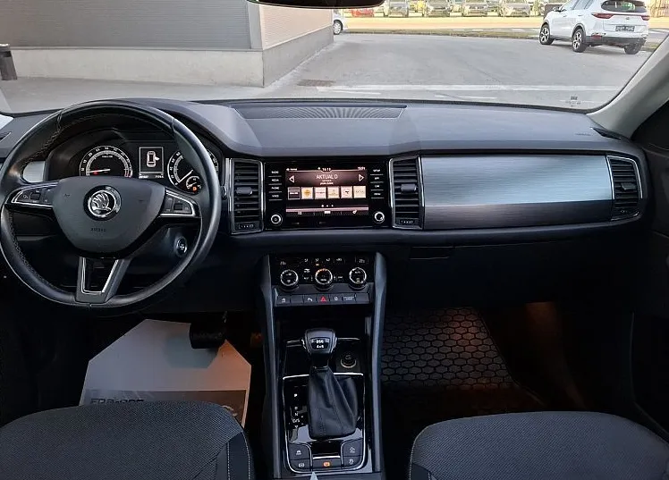 Zunanja slika - Škoda Kodiaq - Ambition 2.0 TDI 110kW 4X4 DSG-7 SEDEŽEV - 7