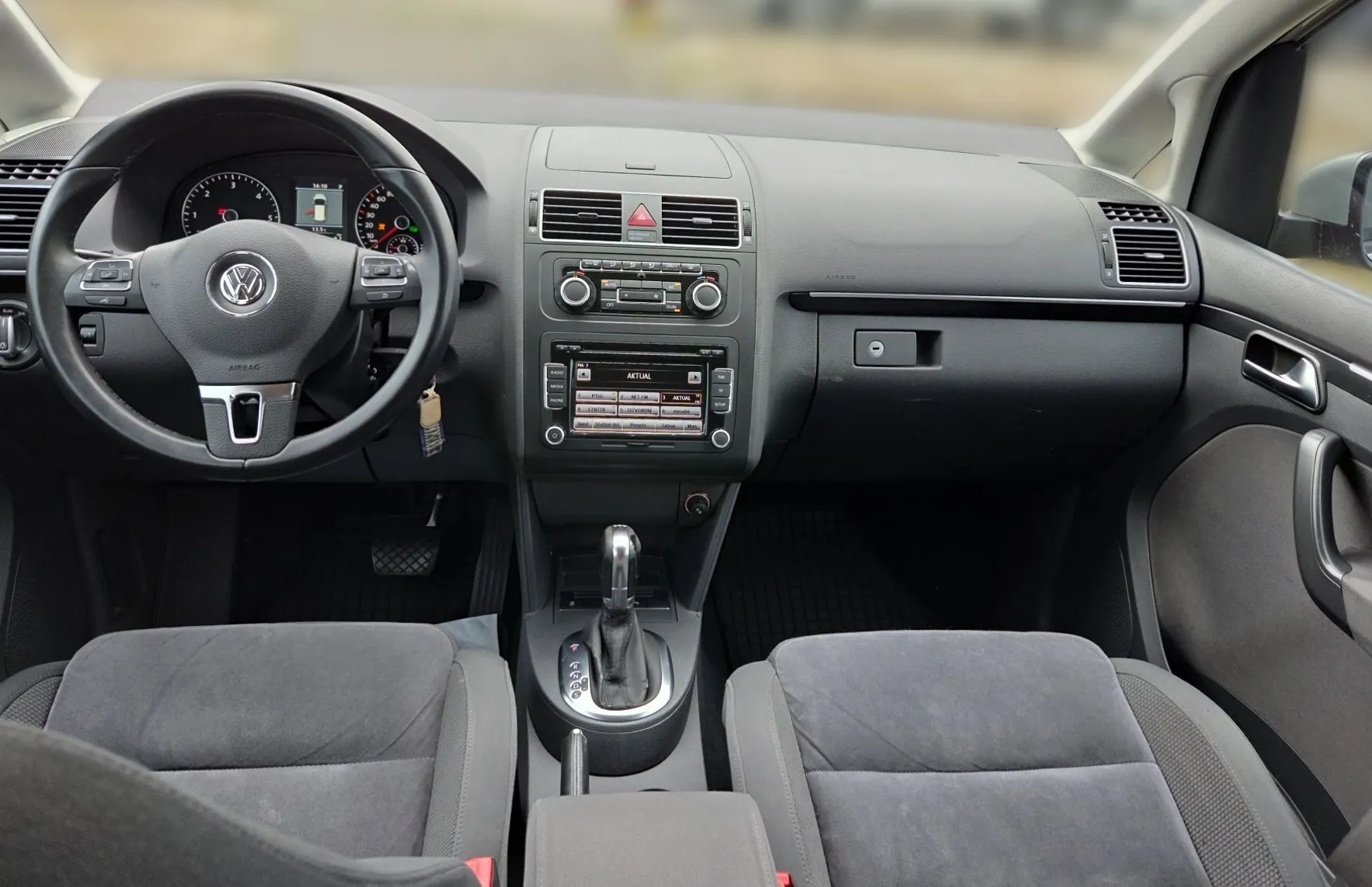 Zunanja slika - VW Touran - 2.0 TDI avt. Highline 103  140 - 9