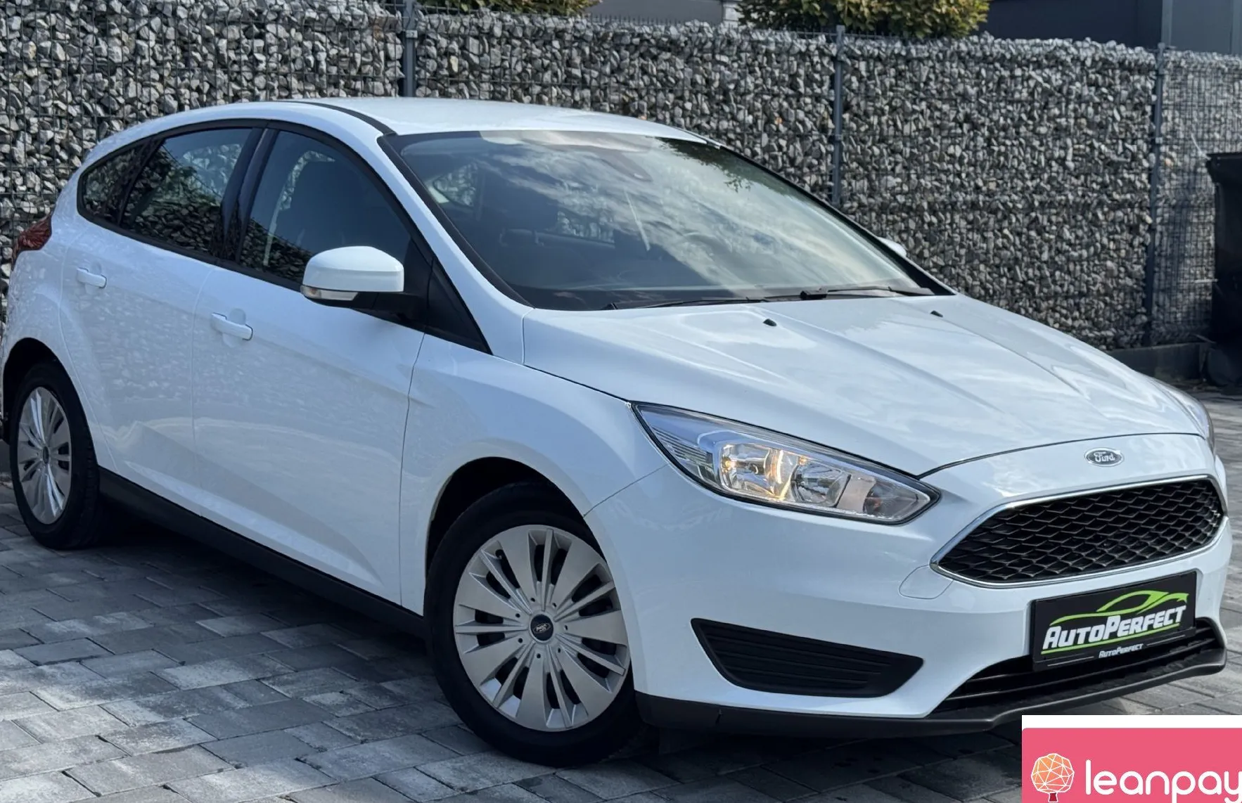 Zunanja slika - Ford Focus - 1.5 TDCi |Gr.sed|Gr.Vol|PDC|1.Last| Hitri kredit.. - 1