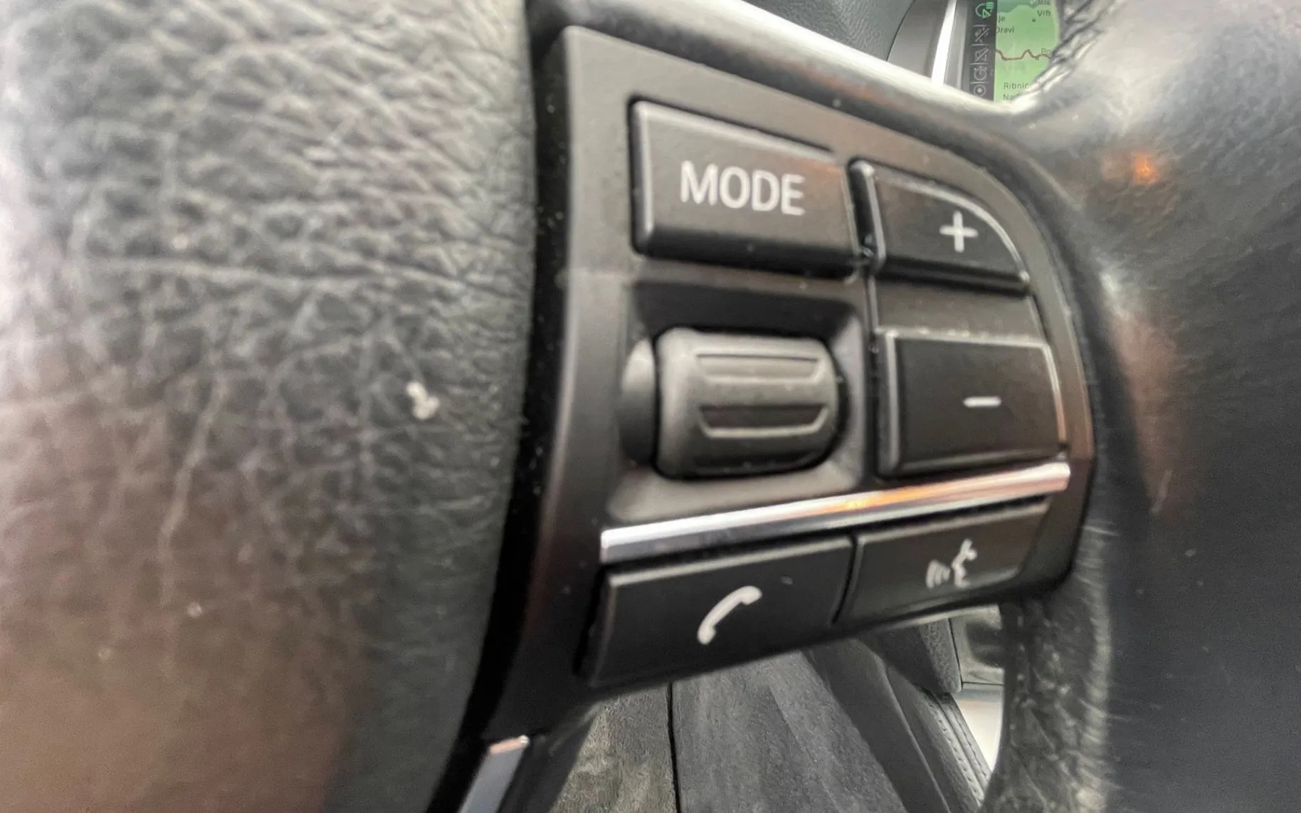 Zunanja slika - BMW Serija 5 - Touring: 520d 140 KW BI-XSENON.NAVI.USNJE.PDC S+Z - 10
