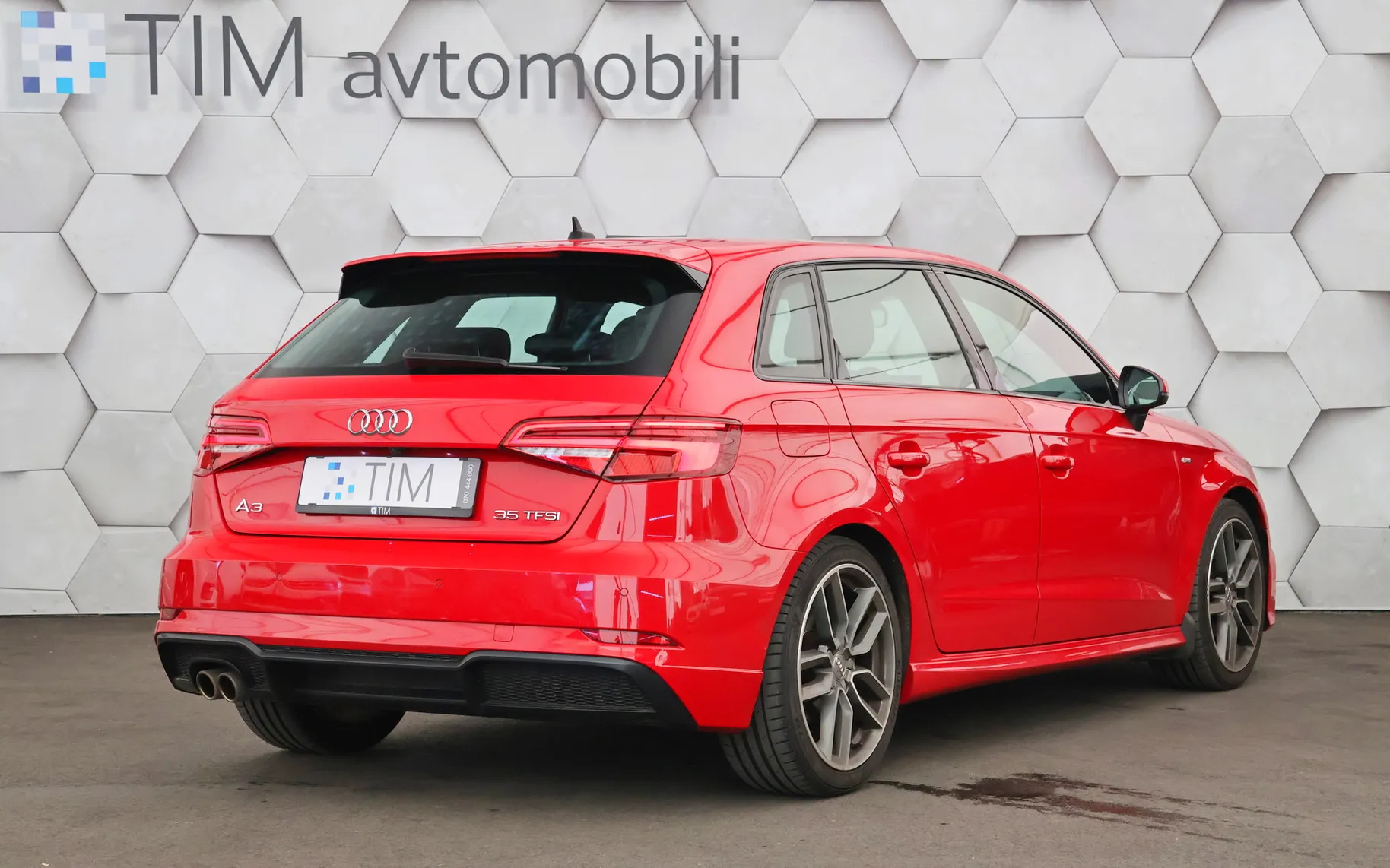 Zunanja slika - Audi A3 - 35 TFSI S-Line 150KM - 3