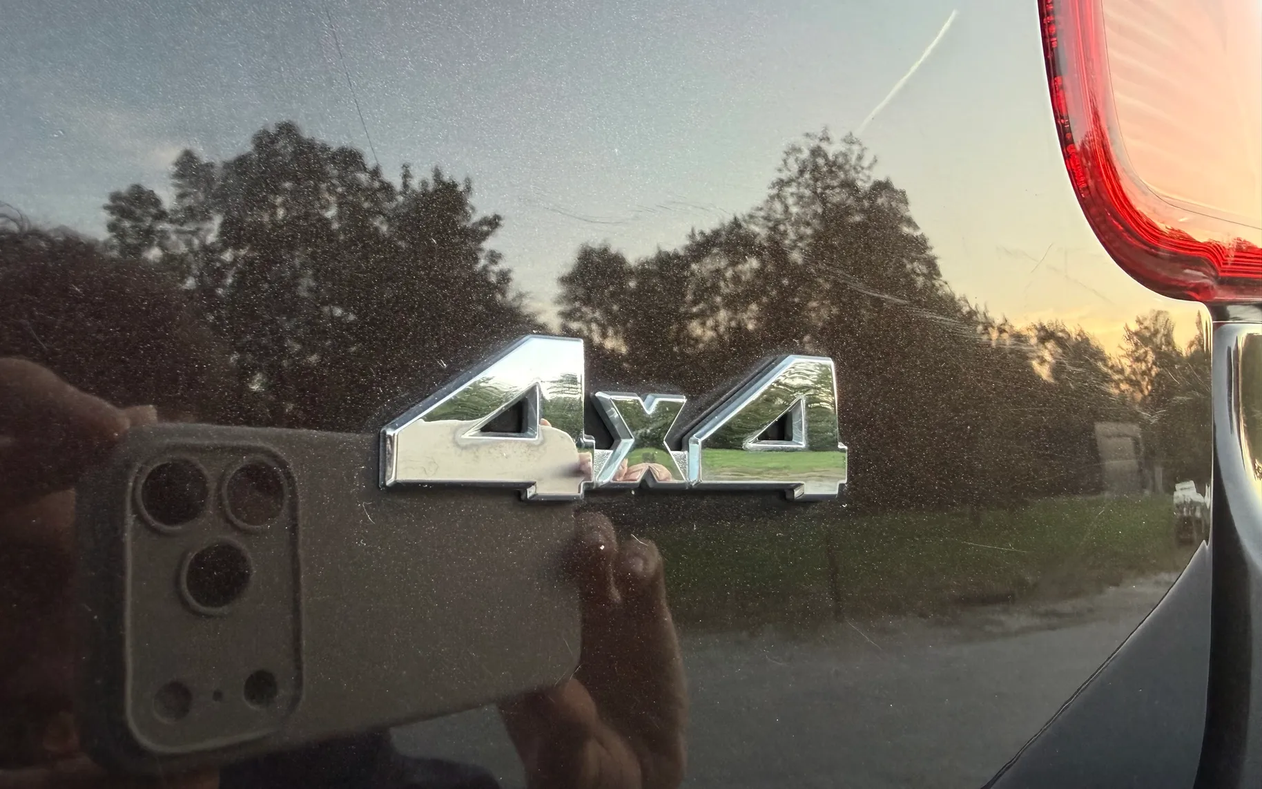 Zunanja slika - Suzuki SX4 - 4x4 2.0 DELUXE 1.LASTNIK MULTIMED. GRETJE SED ACC. - 4