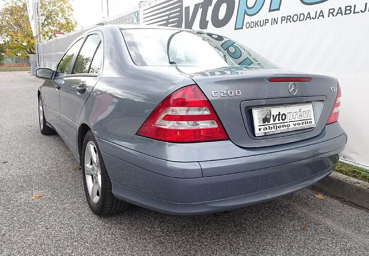 Zunanja slika - Mercedes-Benz C-Razred - C 200 CDI Classic ODLIČEN FINANCIRANJE BREZ POLOGA - 4