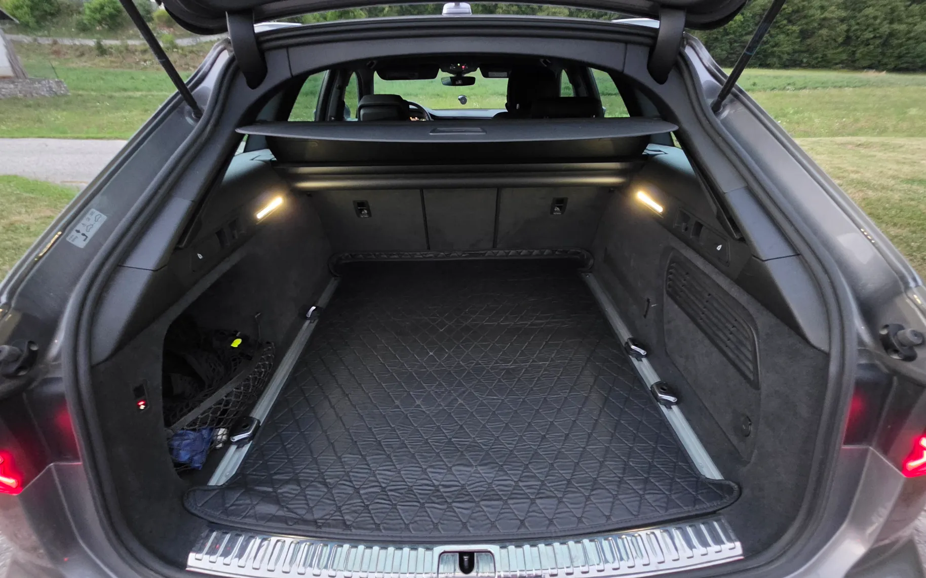 Notranja slika - Audi A6 - Avant (C8) 50 TDI V6 (286 Hp) quattro Mild Hybrid Tiptronic - 11