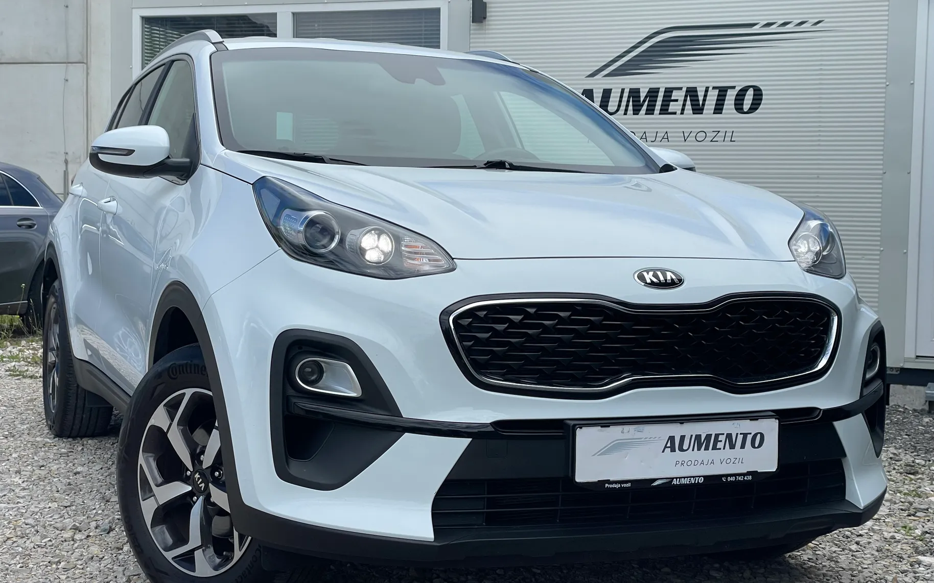 Zunanja slika - KIA Sportage - 2WD 1,6 GDI LX Edition ISG - 1