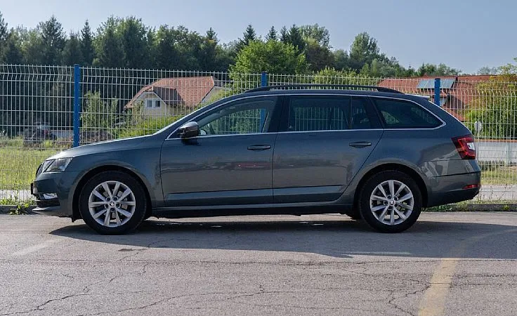 Zunanja slika - Škoda Octavia - 1.6 TDI Style DSG - 8