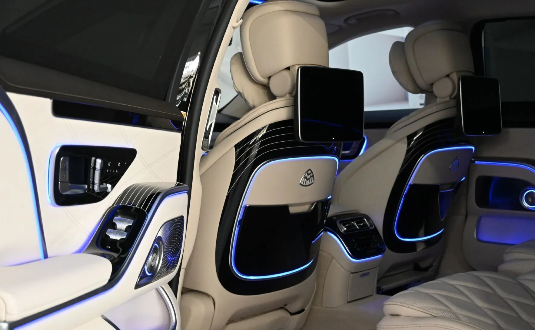 Zunanja slika - Mercedes-Benz S-Razred - MAYBACH-S680.V12-4M-HLAJ-SOFT-PANO-2X-TV. - 13