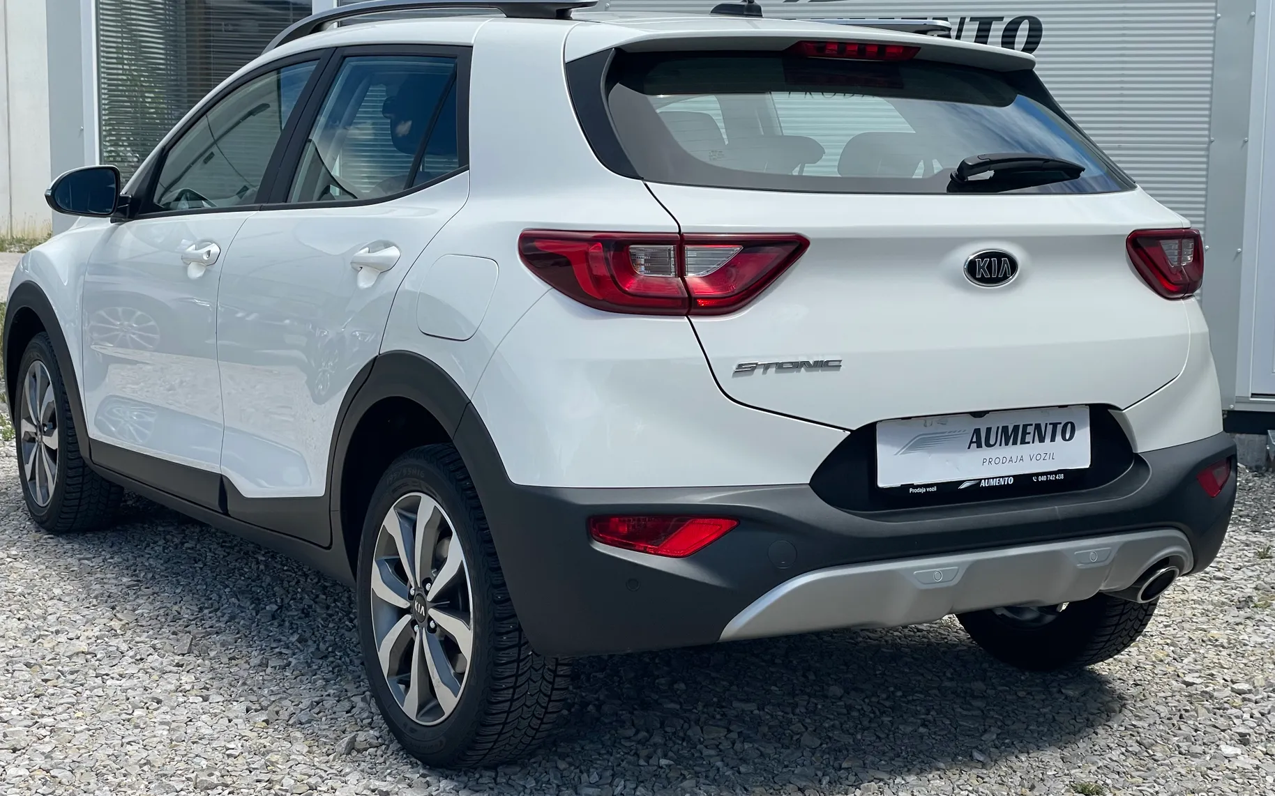 Zunanja slika - KIA Stonic - 1,0 T-GDi LX Urban ISG - 3