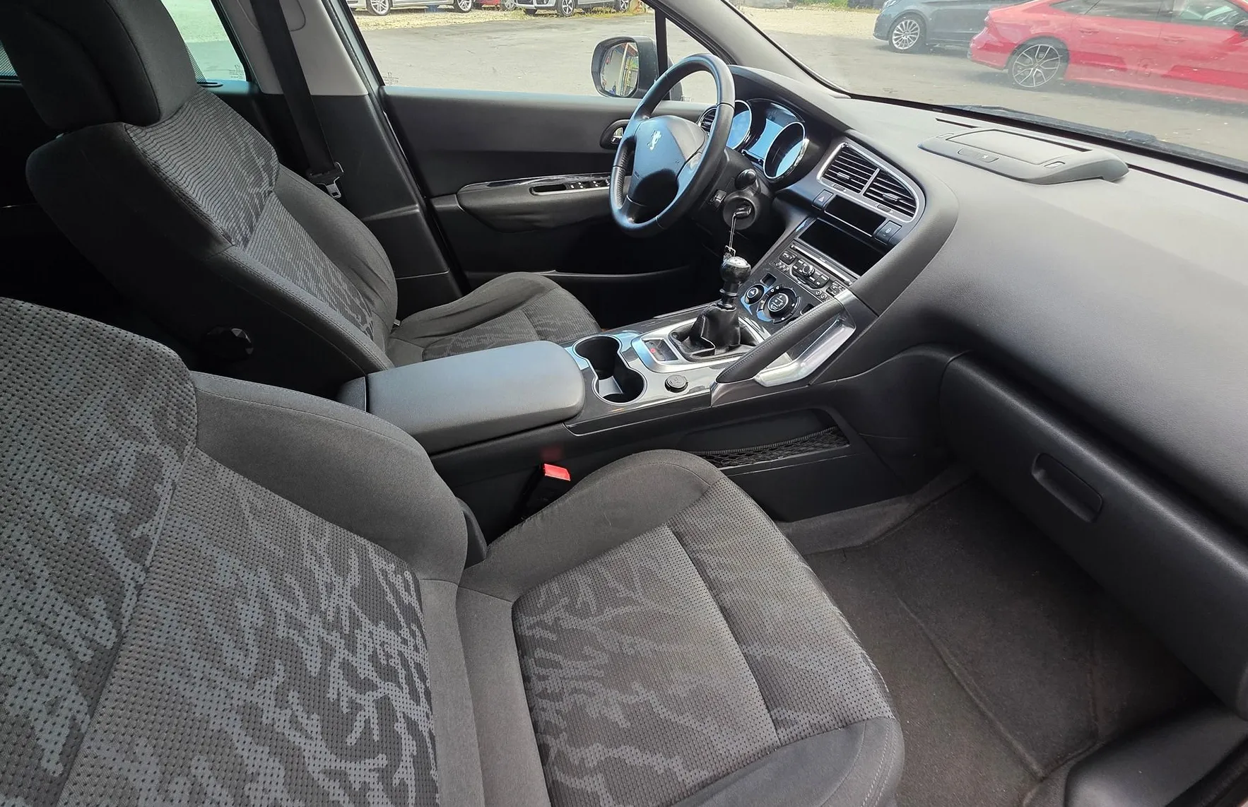 Zunanja slika - Peugeot 3008 - STYLE 1.6 HDi FAP NAVI-ALU PLATIŠČA-PDC-KLIMA - 10