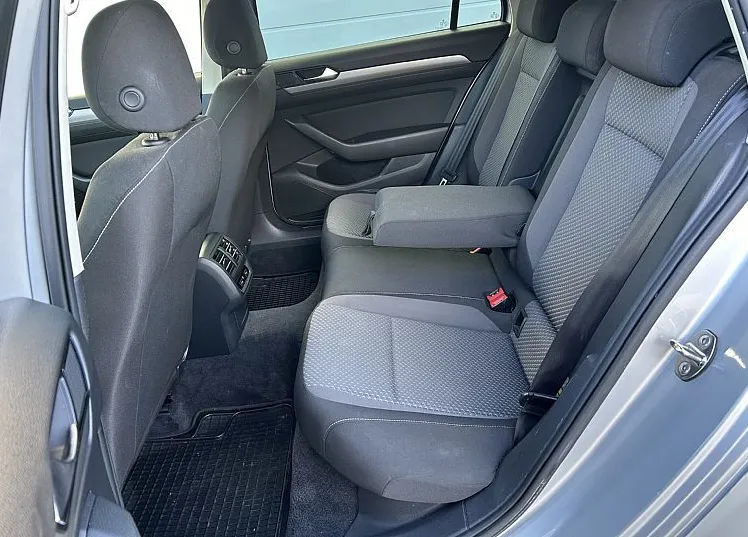 Zunanja slika - VW Passat - 2.0 TDI BMT Comfortline DSG-NAVI-PDC - 11