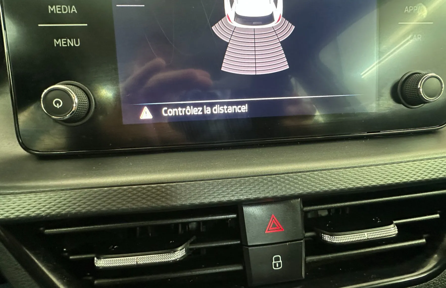 Zunanja slika - Škoda Kamiq - 1.0 TSI 70 kw.2023.SAMO 47.900 KM - 14
