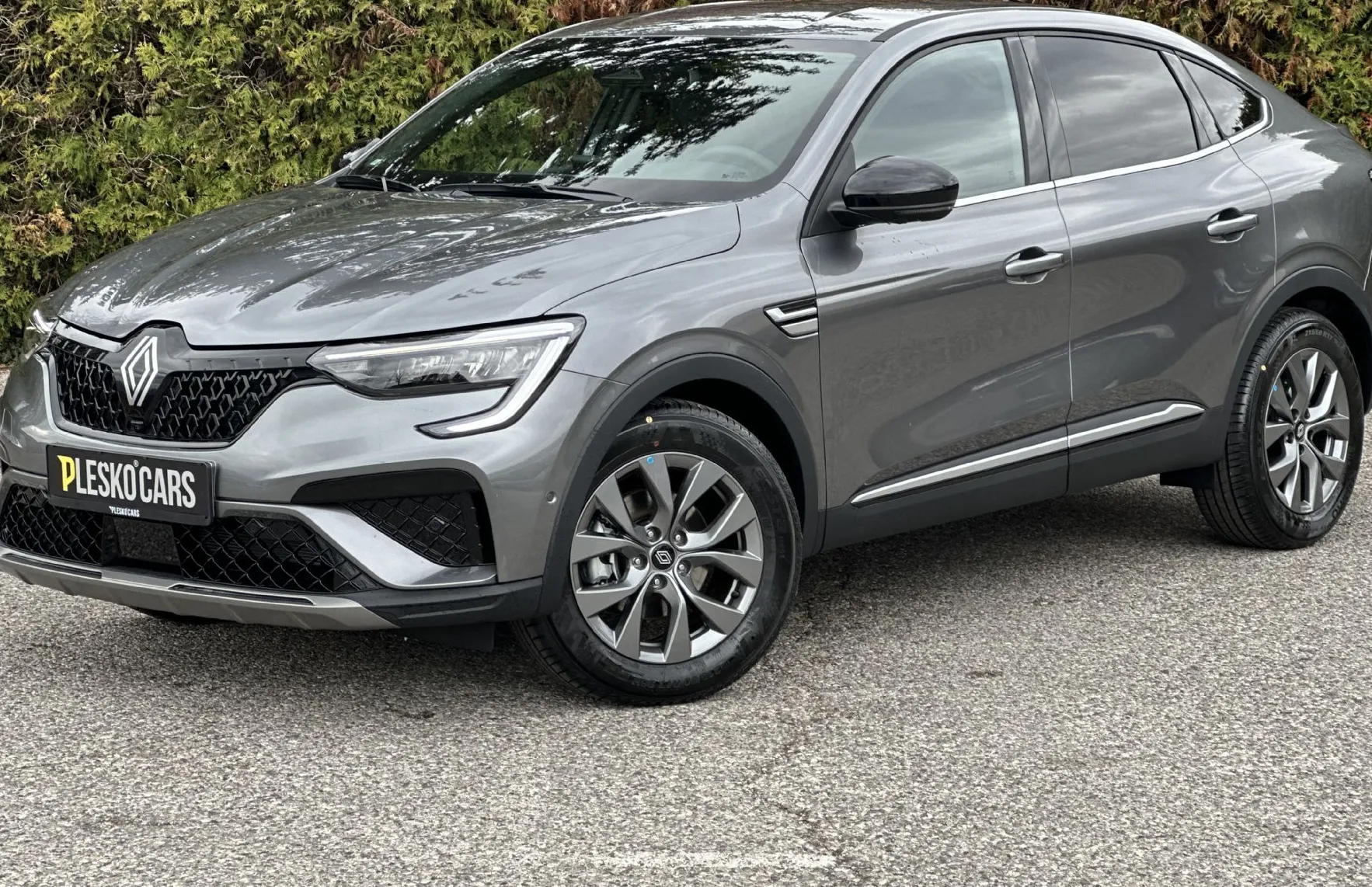 Zunanja slika - Renault Mégane Conquest - Megane Conquest 1.6 E-TECH HEV 145 TECHNO - 1