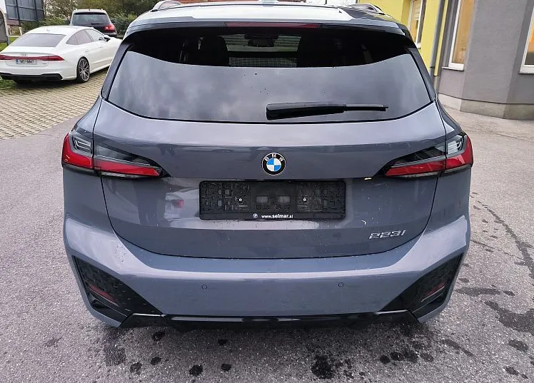 Zunanja slika - BMW Serija 2 - Active Tourer: 223I-AUT.-M-Optik-LED-NAVI-PDC-ALU - 6