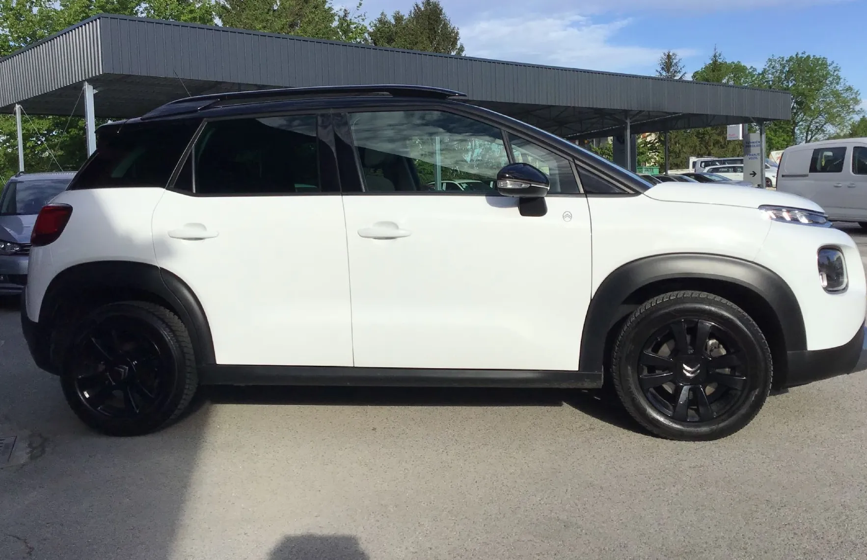 Zunanja slika - Citroën C3 Aircross - 1.2 - 4