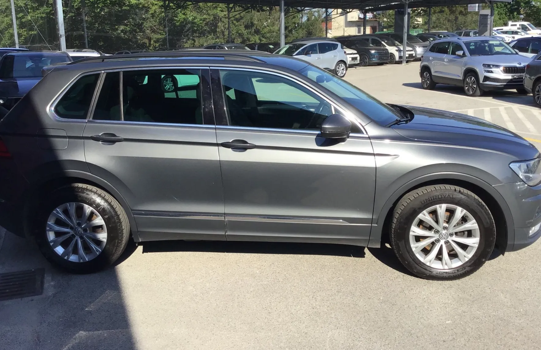 Zunanja slika - Volkswagen Tiguan - 2.0 TDI BMT Comfortline - 4