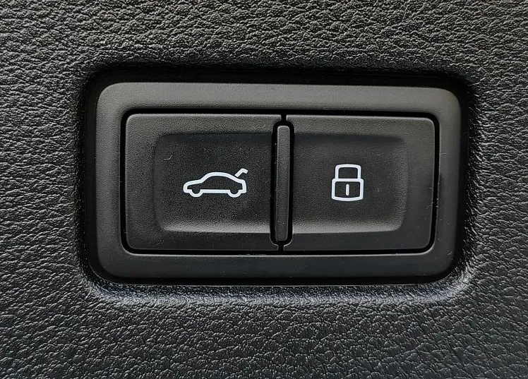 Zunanja slika - Audi Q8 - 50TDI-286KM-Q-ZRAČNO-360-KAM-HLA-SED-MATRIX-ACC-22 - 19