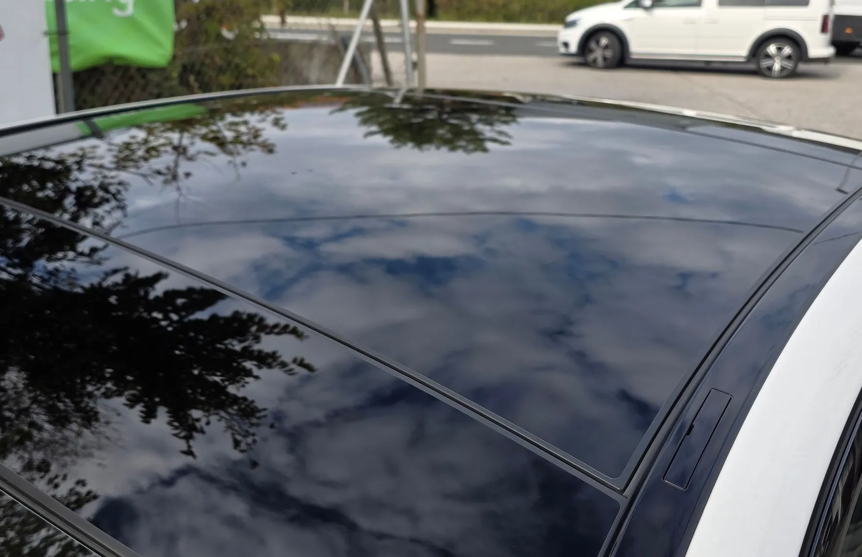 Zunanja slika - Mercedes-Benz E-Razred - E 220 d 4MATIC AMG AVT. LED-VIRTUAL-KAMERA-MEMORY - 9