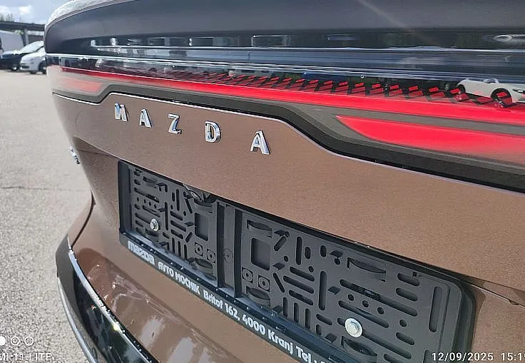 Zunanja slika - Mazda Mazda6e - BEV 80KWH LONG RANGE TAKUMI PLUS AUTO - 12