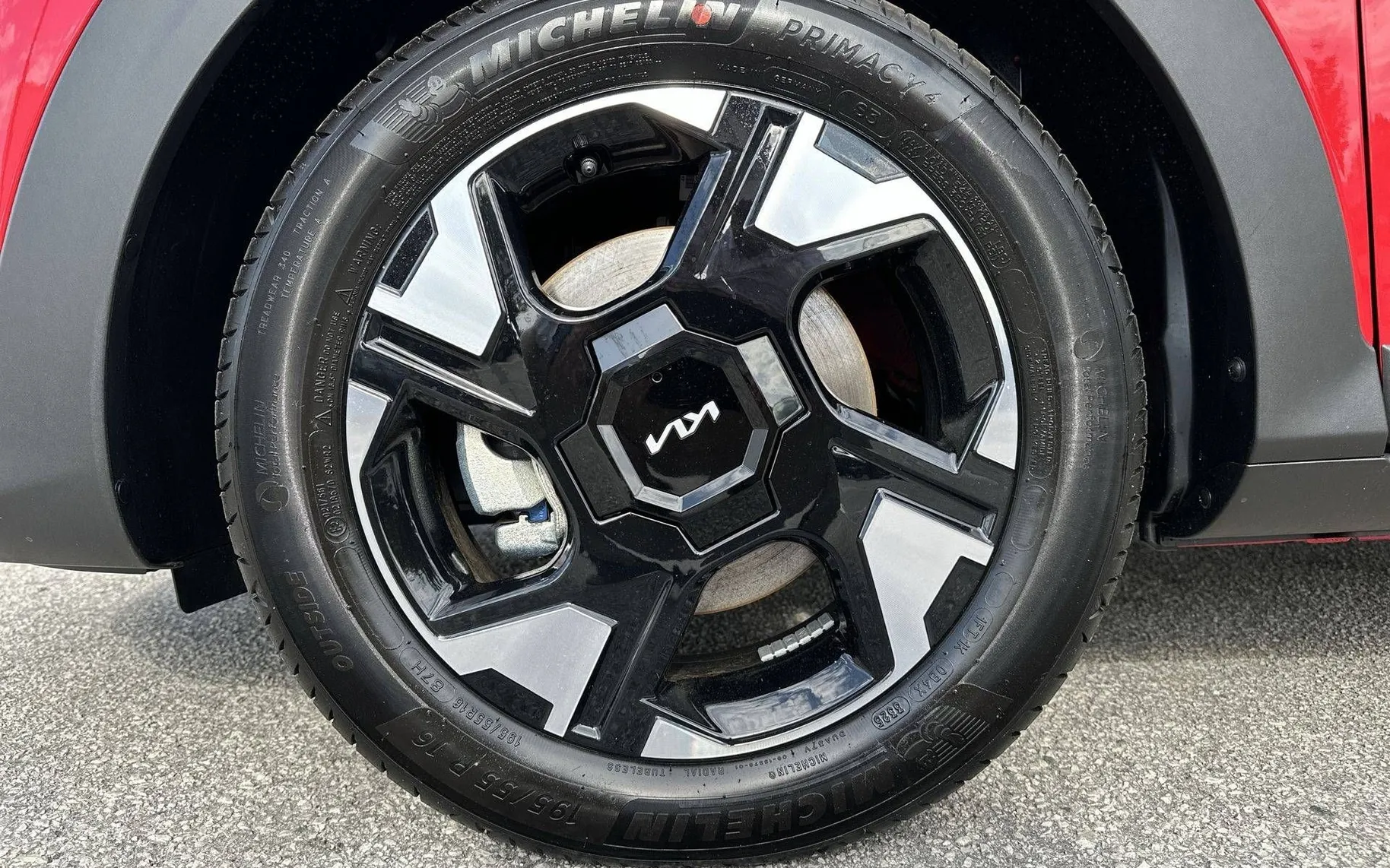 Notranja slika - KIA Stonic - 1.0 T-GDi LX Life - 8