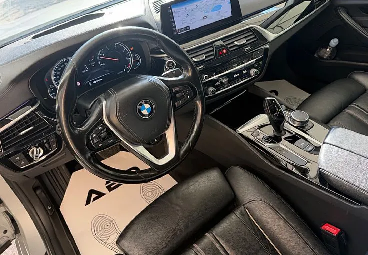 Zunanja slika - BMW Serija 5 - : 530d xDrive FULLED SIBEDAH MEMORY 360 RADAR - 8