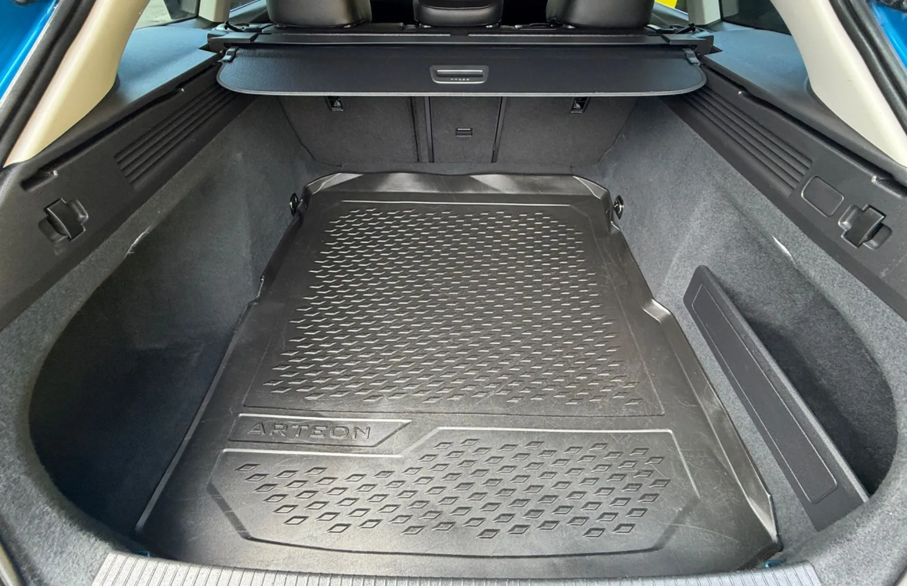 Zunanja slika - VW Arteon - Shooting Brake  2.0 TSI Elegance DSG-CAMERA 360-ACC- - 18