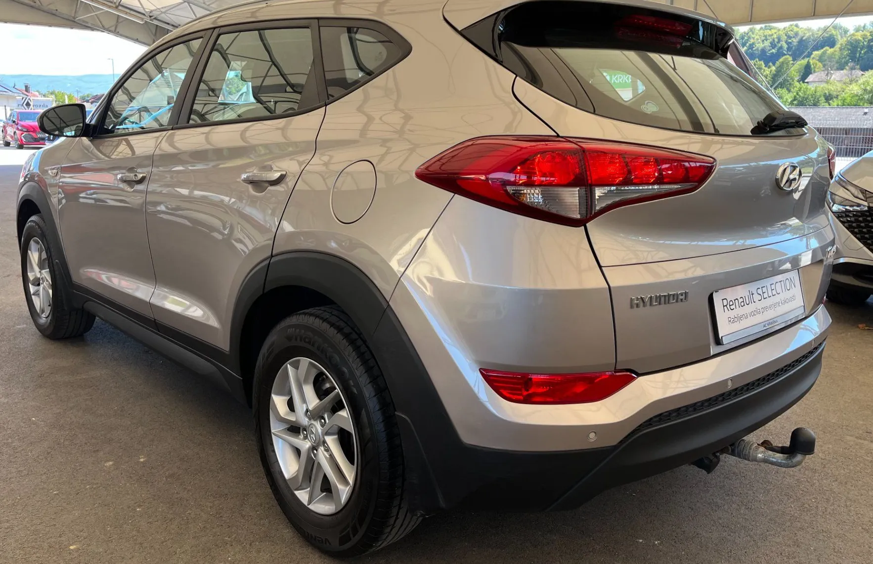 Zunanja slika - Hyundai Tucson - 1.7 CRDi Trend - 6