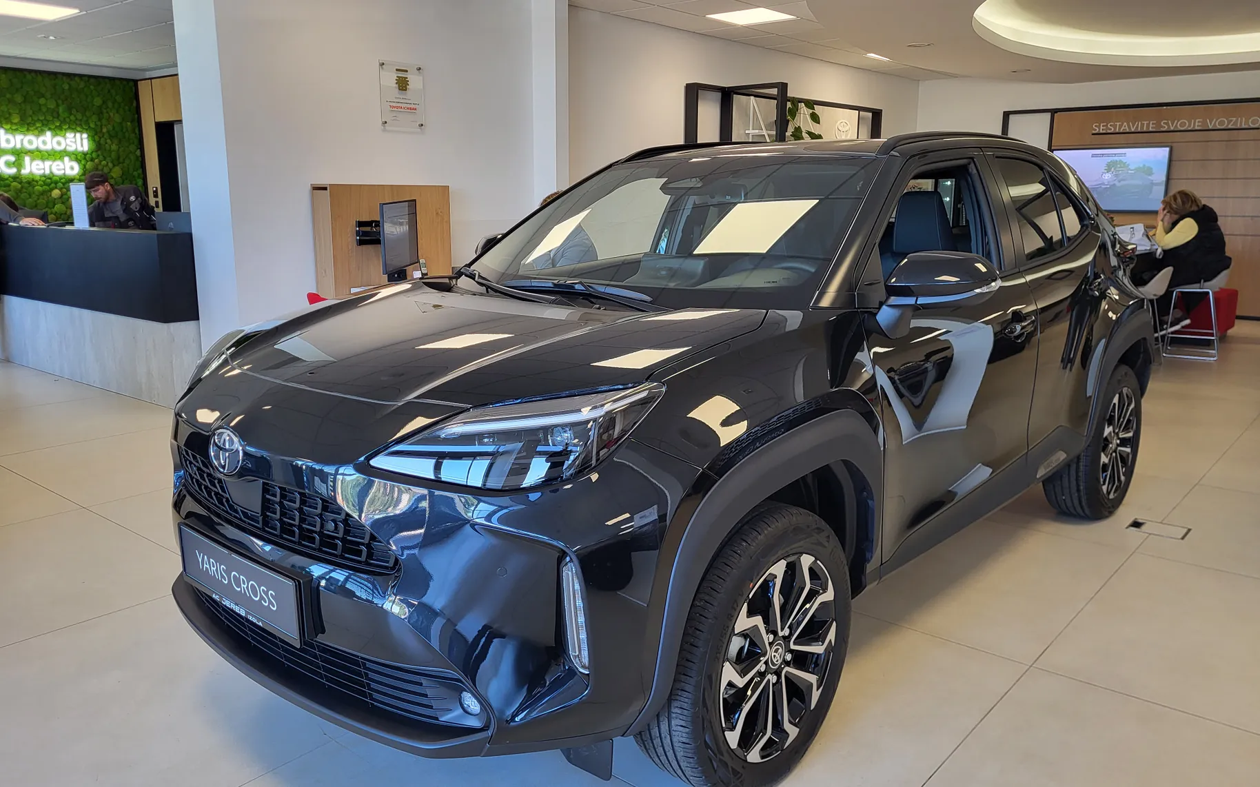 Zunanja slika - Toyota Yaris Cross - 1.5 HEV Sport Assist - 1