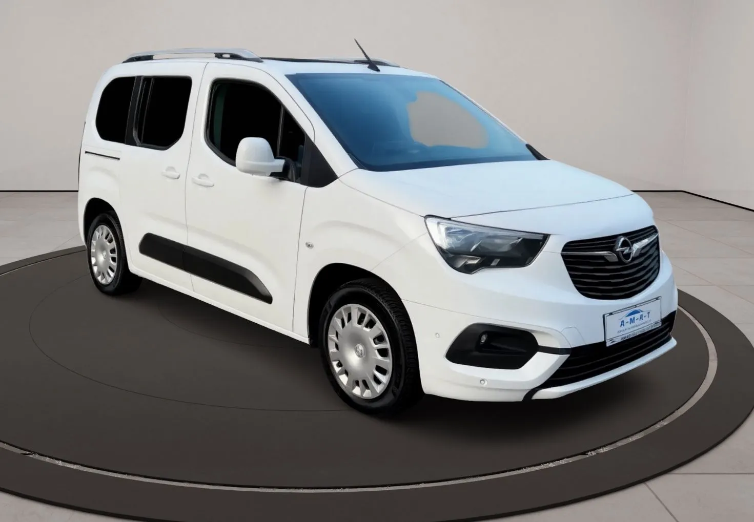 Zunanja slika - Opel Combo - 1.5D PANORAMA. VL. KLJUKA. HUD. 1. lastnik - 2