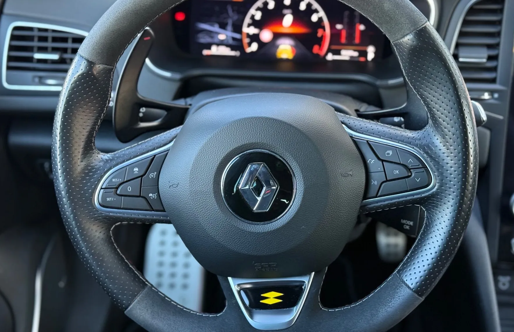 Zunanja slika - Renault Mégane - Megane RS Trophy TCe 300 EDC - 15