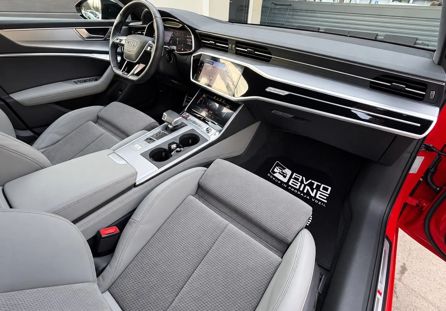 Notranja slika - Audi S6 - TDI•S TRONIC•PANO•360•MATRIX•V8 SOUND•ATRAKTIVEN.. - 9