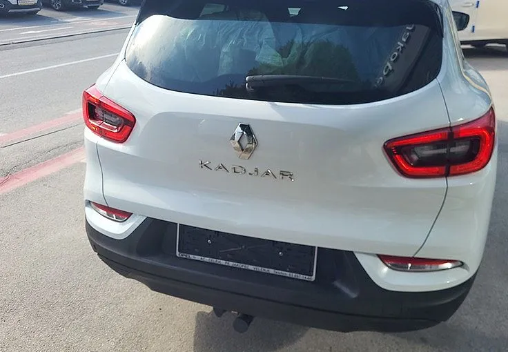 Zunanja slika - Renault Kadjar - LIMITED TCe 140  -  VELENJE - 3