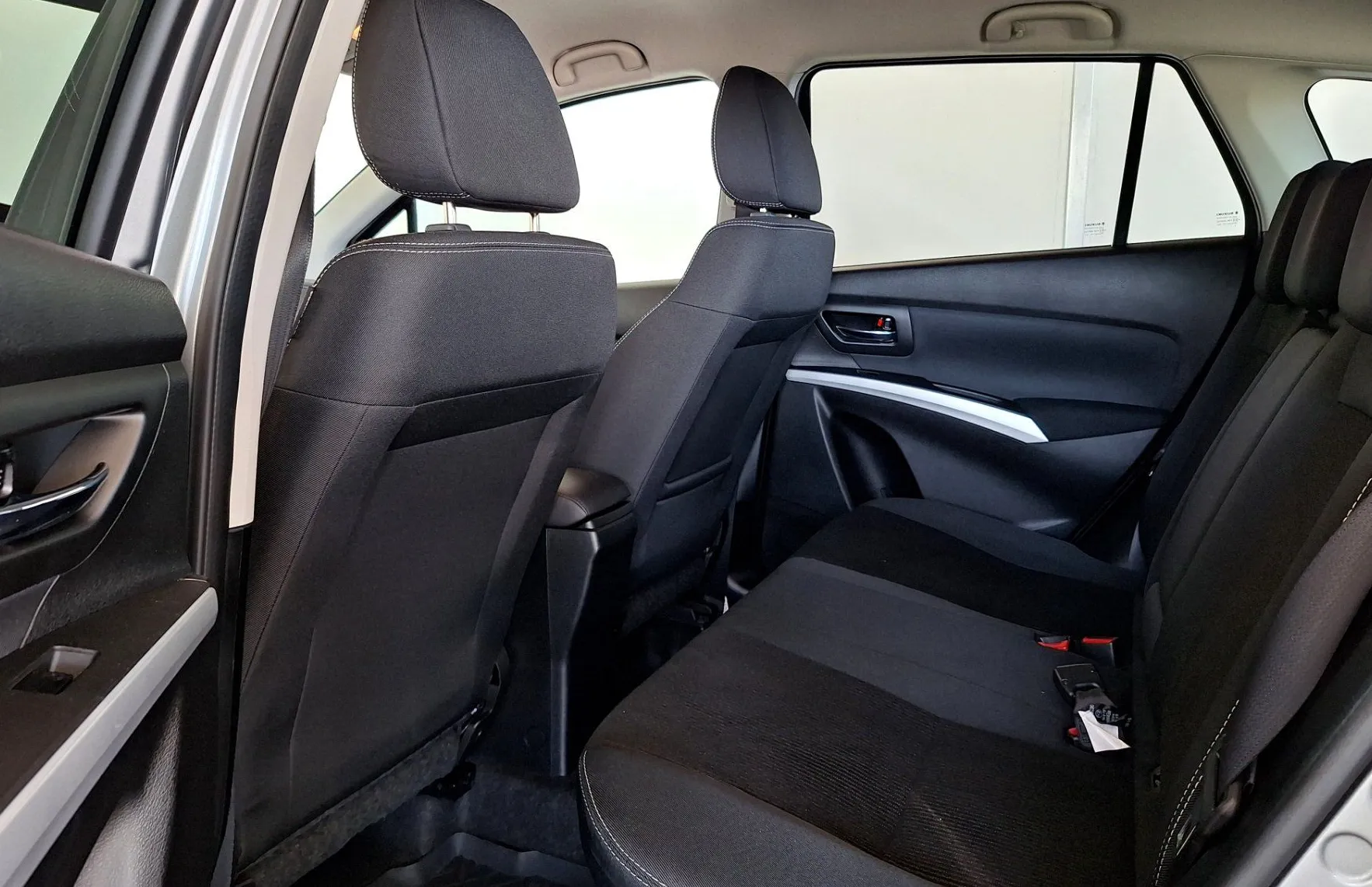 Zunanja slika - Suzuki SX4 S-Cross - 1.4 Boosterjet AllGrip Elegance•VL.KLJUKA•SLO• - 13