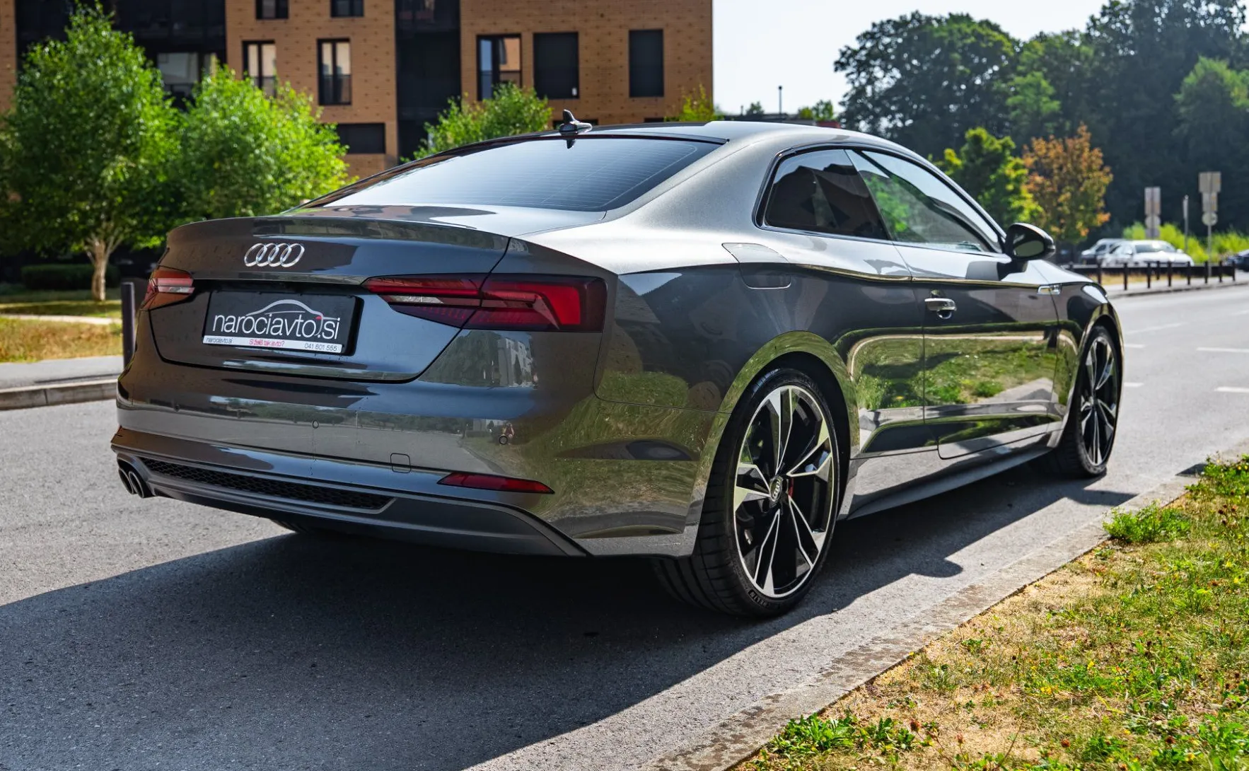 Zunanja slika - Audi A5 - 50 TDI - Quattro - S line - Bang Olufsen - Karbon - 6