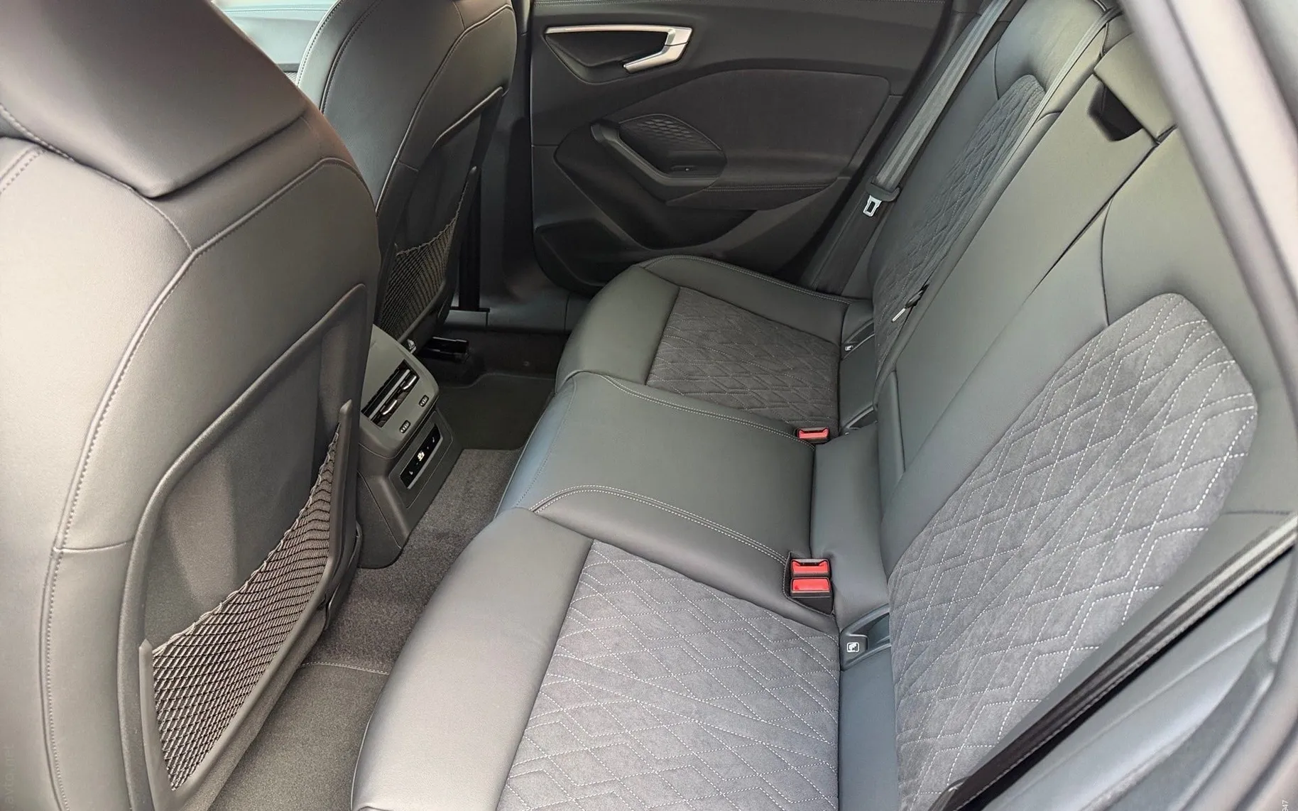 Notranja slika - Audi A5 Avant - TDI quattro 150kW S tronic... - 11