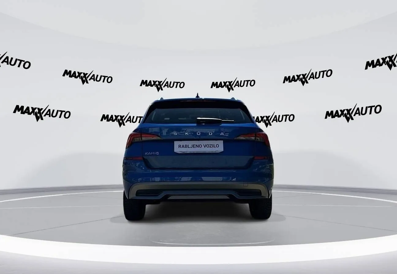 Zunanja slika - Škoda Kamiq - 1.0 TSI Sport  Volan+sedeži  Kamera - 6