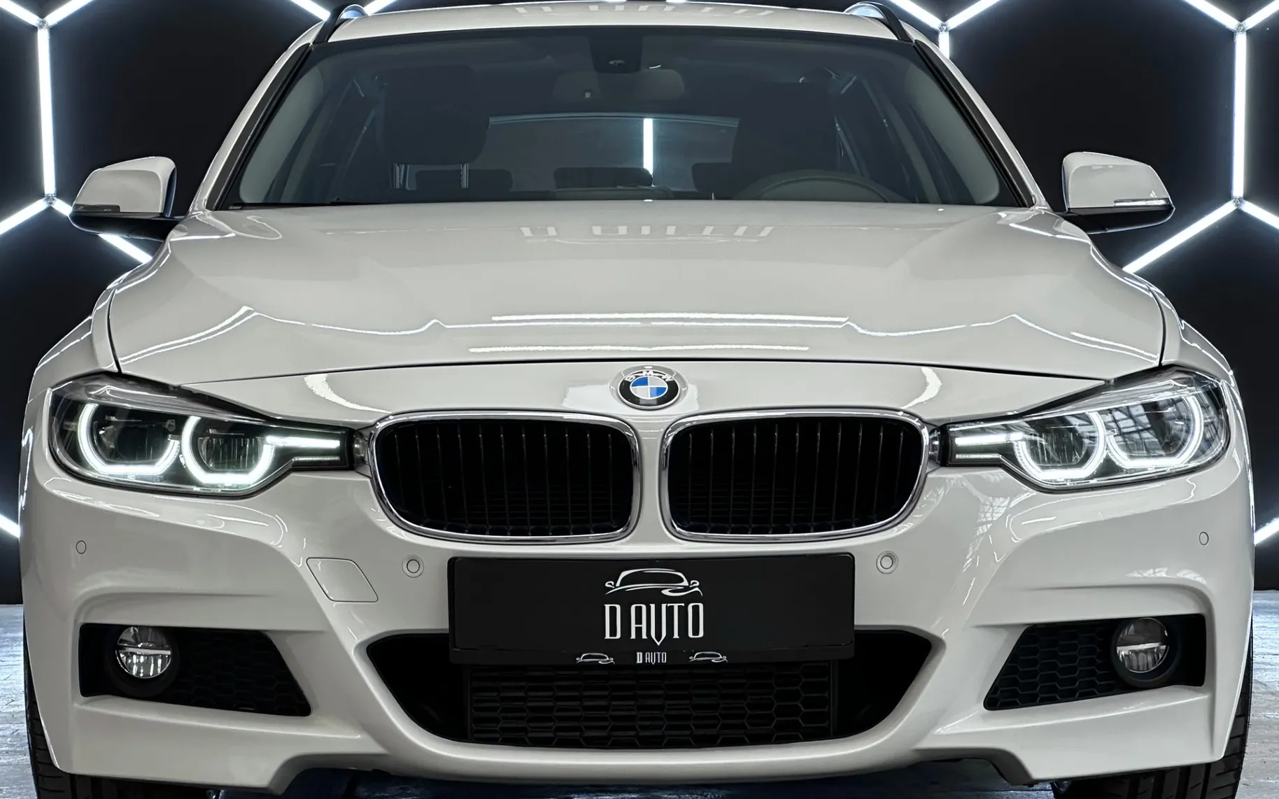 Zunanja slika - BMW serija 3 Touring: - serija 3  318d AT+NAVI+LED+SAMO 122000km - 2